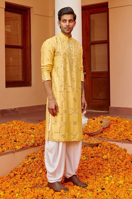 Twenty Nine_Yellow Dupion Silk Mirror Work Kurta _Online_at_Aza_Fashions