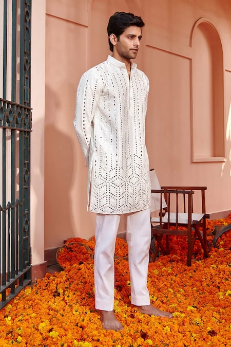 Twenty Nine_White Raw Silk Mirror Work Short Kurta _Online_at_Aza_Fashions