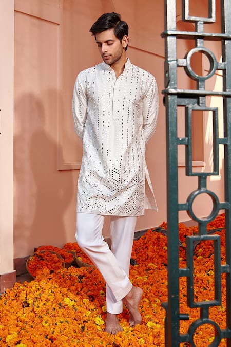 Buy_Twenty Nine_White Raw Silk Mirror Work Short Kurta _Online_at_Aza_Fashions
