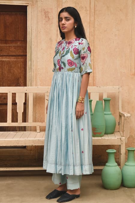 Taro_Blue Chanderi Silk Floral Print Chinese Collar Daisy Pleated Anarkali And Pant Set _Online_at_Aza_Fashions