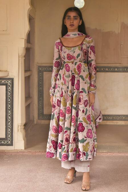 Buy_Taro_Grey Chanderi Silk, Dupatta Chiffon Bead Work, Blooming Garden Anarkali Set _Online_at_Aza_Fashions