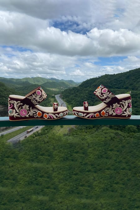 Shiveen Shiveen Maroon Hand Embroidered Aardar Floral Wedges 
