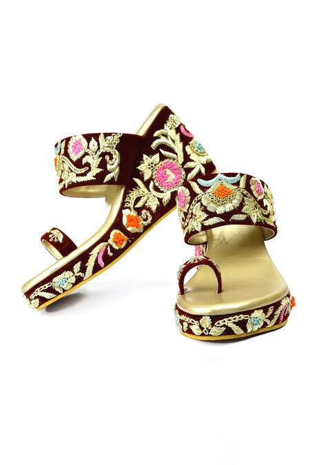 Buy_Shiveen Shiveen_Maroon Hand Embroidered Aardar Floral Wedges _Online_at_Aza_Fashions