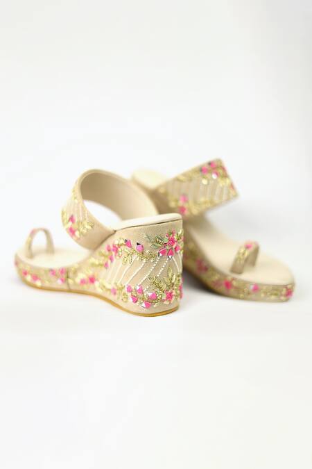 Buy_Shiveen Shiveen_Cream Embroidery Anaya Floral Wedges _Online_at_Aza_Fashions