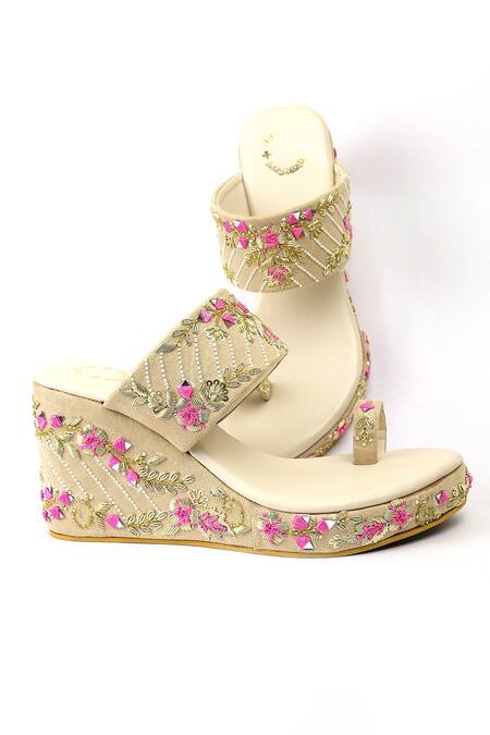 Shiveen Shiveen_Cream Embroidery Anaya Floral Wedges _at_Aza_Fashions