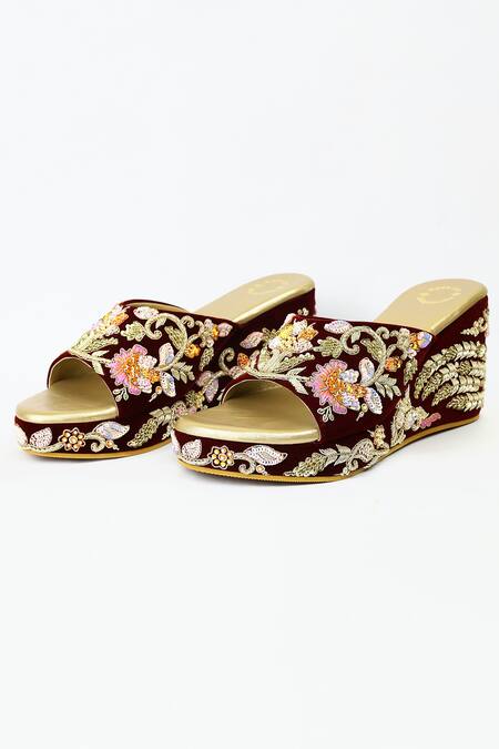 Shiveen Shiveen_Maroon Embroidered Floral Wedges _Online_at_Aza_Fashions