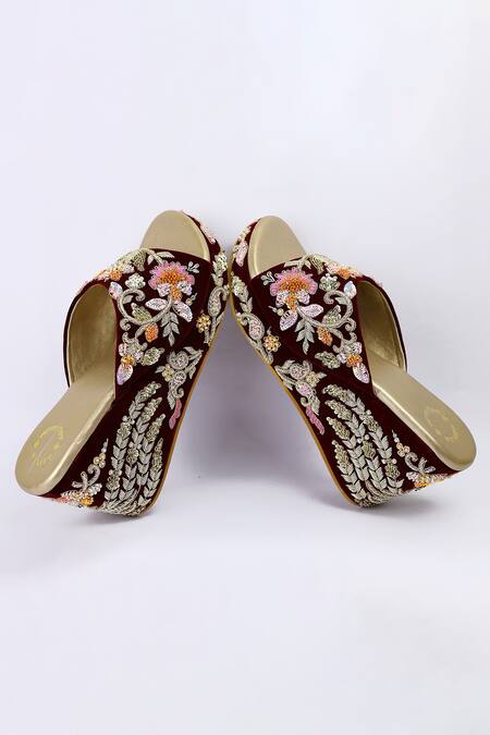 Buy_Shiveen Shiveen_Maroon Embroidered Floral Wedges _Online_at_Aza_Fashions