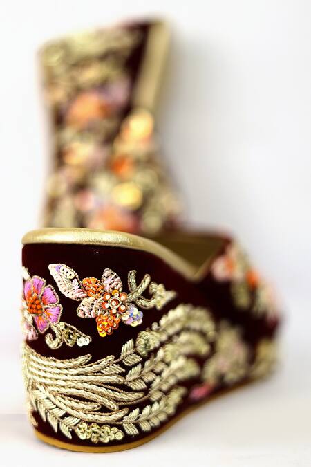 Shop_Shiveen Shiveen_Maroon Embroidered Floral Wedges _Online_at_Aza_Fashions