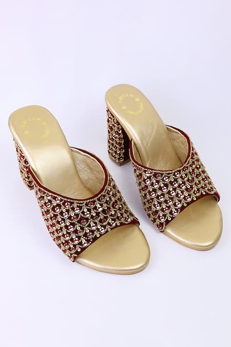 Shiveen Shiveen Maroon Embroidered Block Heels 