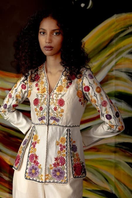Chandrima_Ivory Chanderi Beads And Thread V Neck Panelled Jacket _Online_at_Aza_Fashions