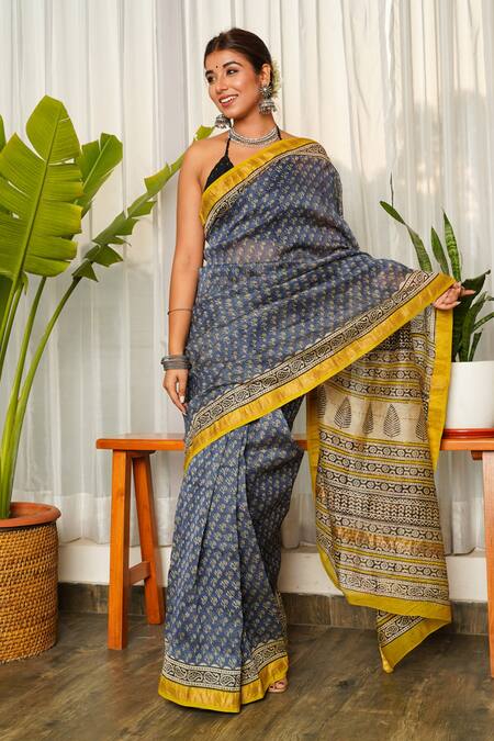 Ruchira Nangalia_Grey Chanderi Bagru Print Saree _Online_at_Aza_Fashions