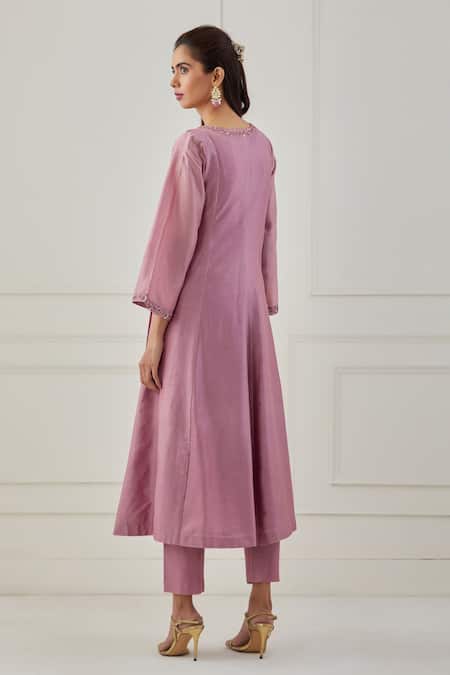 Shop_Rashi Jain_Pink Chanderi Sequins, Thread, Beads V Neck Kamal Kurta Pant Set _at_Aza_Fashions
