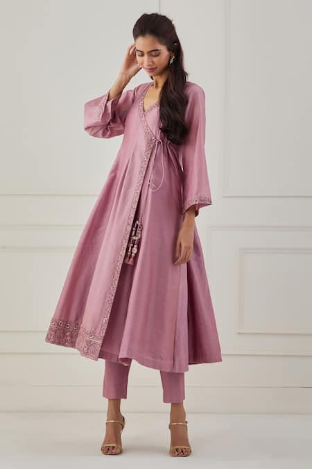 Buy_Rashi Jain_Pink Chanderi Sequins, Thread, Beads V Neck Kamal Kurta Pant Set _Online_at_Aza_Fashions