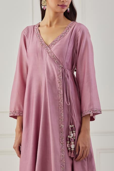 Rashi Jain_Pink Chanderi Sequins, Thread, Beads V Neck Kamal Kurta Pant Set _at_Aza_Fashions