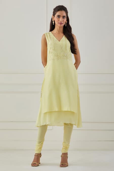 Buy_Rashi Jain_Yellow Chanderi Embroidery Sequins V Neck Haldi Kurta Pant Set _Online_at_Aza_Fashions