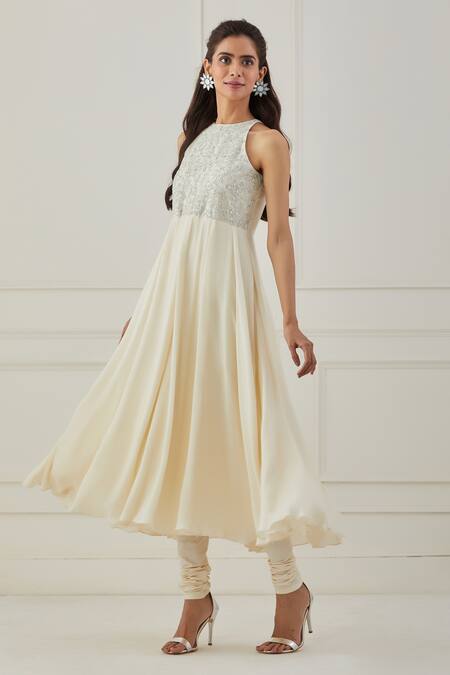 Buy_Rashi Jain_White Chanderi Sequins, Thread, Beads Round Noor Anarkali Set _Online_at_Aza_Fashions