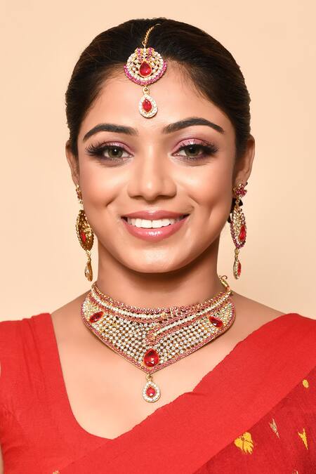 Samyukta Singhania_Gold Plated Stones Cutwork Studded Necklace Set_Online_at_Aza_Fashions