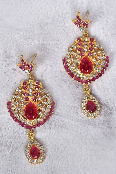 Samyukta Singhania_Gold Plated Stones Cutwork Studded Necklace Set_at_Aza_Fashions
