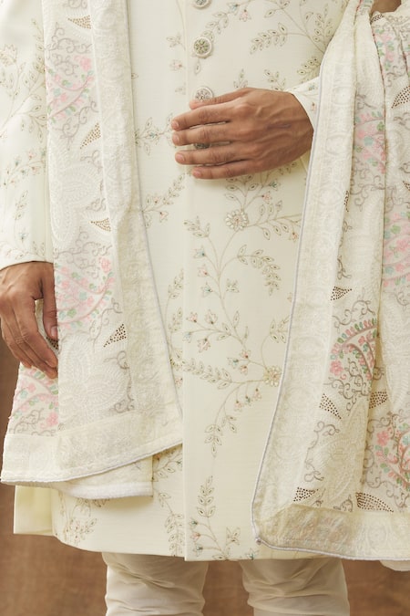 Arihant Rai Sinha_Cream Paisley Pattern Stole _at_Aza_Fashions