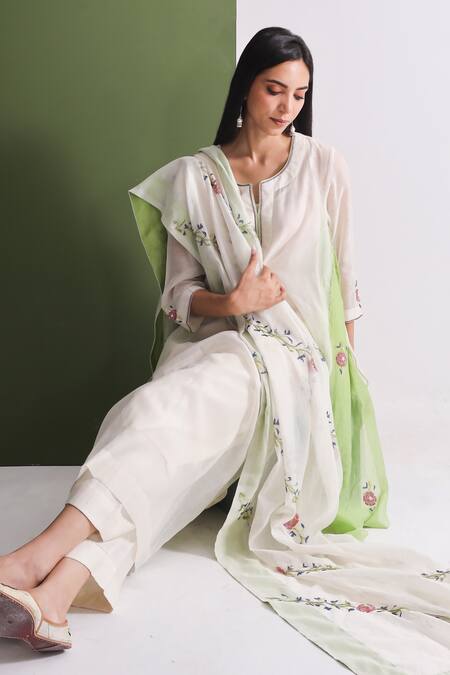Neelu Sethi Off White Chanderi And Cotton Lining Shantoon Notched Kurta Pant Set Online at Aza Fashions Neelu Sethi_Off White Chanderi And Cotton Lining Shantoon Notched Kurta Pant Set_Online_at_Aza_Fashions