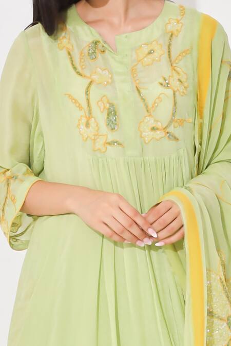 Buy_Neelu Sethi_Green Dupatta Organza, Kurta Chinon Chiffon, Pants Cotton Satin Anarkali Set_Online_at_Aza_Fashions