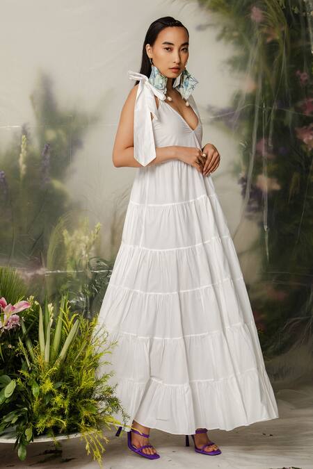 The Iaso White 100% Cotton Leaf Neck Tiered Dress Online at Aza Fashions The Iaso_White 100% Cotton Leaf Neck Tiered Dress _Online_at_Aza_Fashions