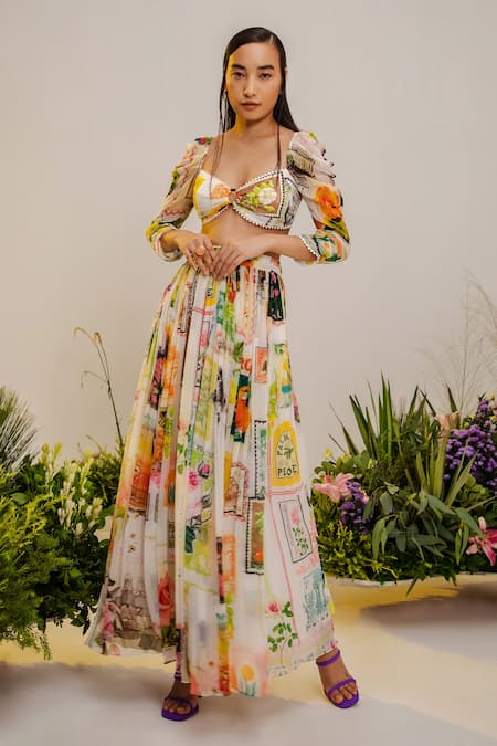 The Iaso Multi Color Lining Crepe, Viscose Crinkle Chiffon Abstract Pattern Skirt Set