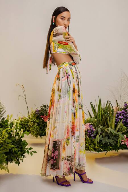 The Iaso Multi Color Lining Crepe, Viscose Crinkle Chiffon Abstract Pattern Skirt Set Online at Aza Fashions The Iaso_Multi Color Lining Crepe, Viscose Crinkle Chiffon Abstract Pattern Skirt Set _Online_at_Aza_Fashions