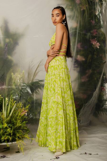 The Iaso Green Lining Crepe, Viscose Crinkle Chiffon Floral Halter Pattern Skirt Set Online at Aza Fashions The Iaso_Green Lining Crepe, Viscose Crinkle Chiffon Floral Halter Pattern Skirt Set _Online_at_Aza_Fashions