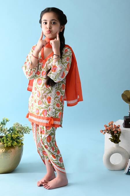 THE COTTON STAPLE_Orange Cotton Lace Taj Floral Print Kurta Set _Online_at_Aza_Fashions