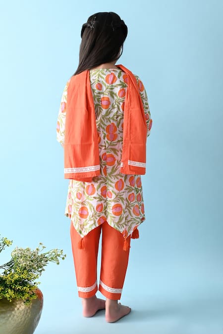 THE COTTON STAPLE Amira Floral Print Anarkali Set 