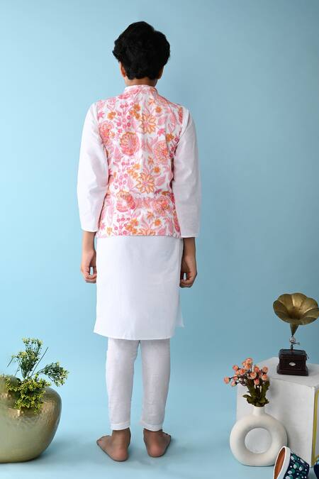 THE COTTON STAPLE Floral Printed Bundi & Kurta Set 
