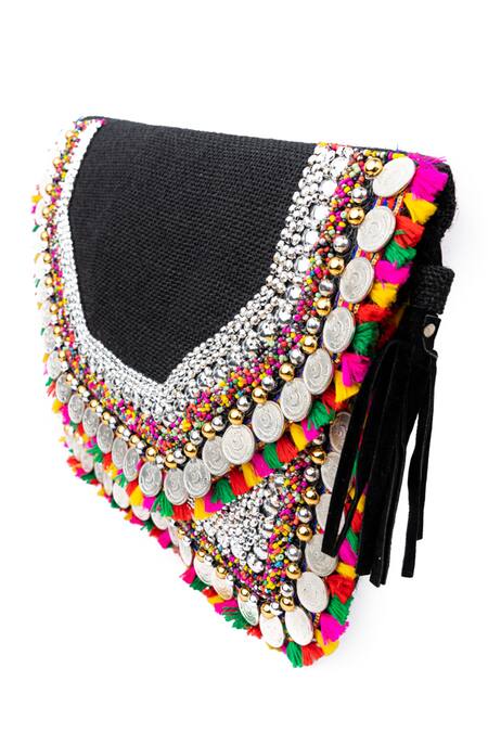 Buy_NR By Nidhi Rathi_Black Embroidery Rectangle Clutch_Online_at_Aza_Fashions