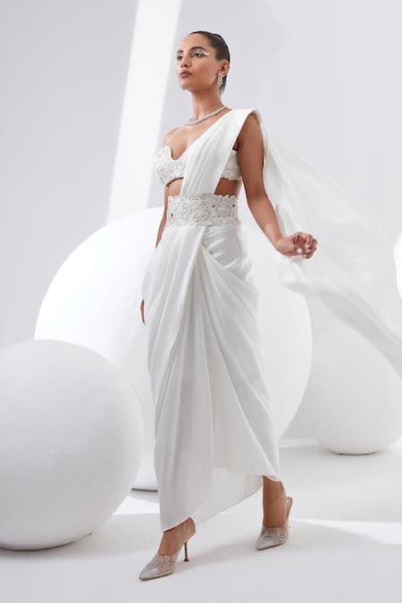 Tisha Saksena_Ivory Bralette Raw , Drape Saree Dupion, Jasmine Pre-draped With _Online_at_Aza_Fashions