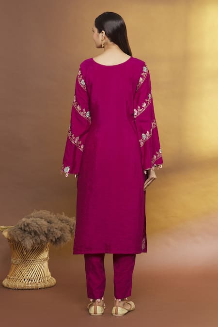 Shop Samyukta Singhania Magenta Chanderi, Organza Embroidery Boat Neck Kurta Set With Ruffle Dupatta at Aza Fashions Shop_Samyukta Singhania_Magenta Chanderi, Organza Embroidery Boat Neck Kurta Set With Ruffle Dupatta _at_Aza_Fashions