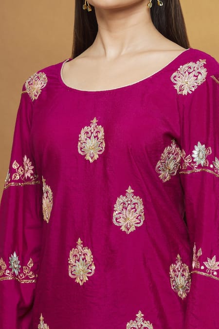 Shop Samyukta Singhania Magenta Chanderi, Organza Embroidery Boat Neck Kurta Set With Ruffle Dupatta Online at Aza Fashions Shop_Samyukta Singhania_Magenta Chanderi, Organza Embroidery Boat Neck Kurta Set With Ruffle Dupatta _Online_at_Aza_Fashions