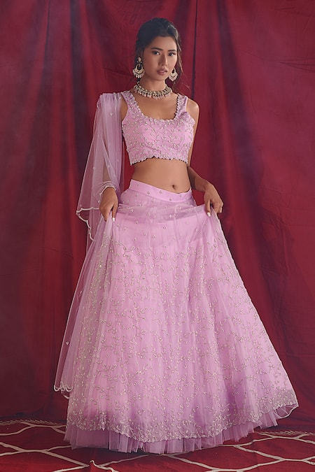 Women's Pink & Silver Colour Jacquard Zari Work Round Neck Short Sleeves  Lehenga Choli With Net Dupatta at Rs 4079 | Lehenga | ID: 26155721288