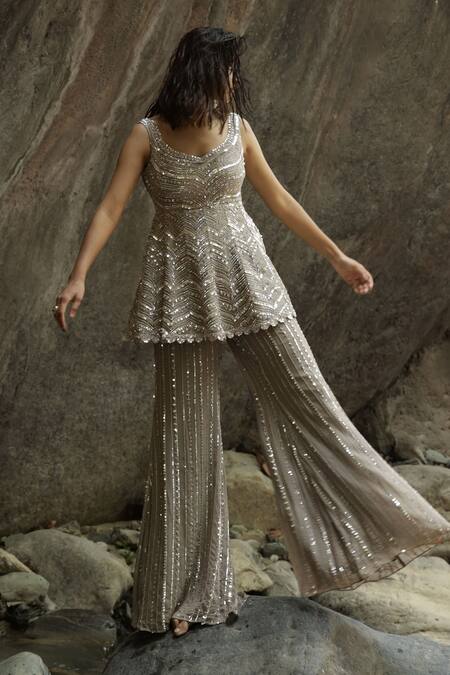 Varun Nidhika Folklore Chevron Embroidered Kurta & Pant Set 