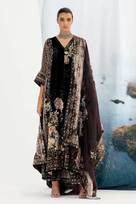 Rajdeep Ranawat Behrom Floral Print Dupatta 