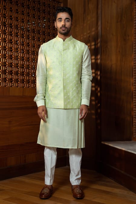 Shop Darshika Menswear Green Silk Chanderi Thread And Pearl Work Bundi Kurta Set at Aza Fashions Shop_Darshika Menswear_Green Silk Chanderi Thread And Pearl Work Bundi Kurta Set_at_Aza_Fashions