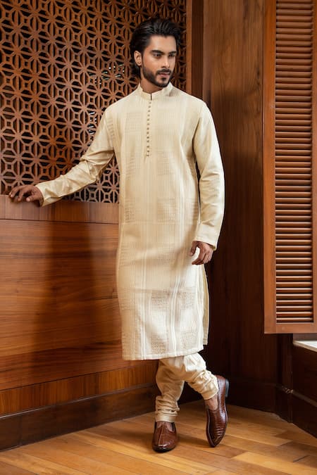 Darshika Menswear Pintuck Kurta Set 