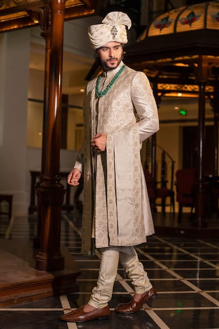 Darshika Menswear Embroidered Sherwani Set With Dupatta 