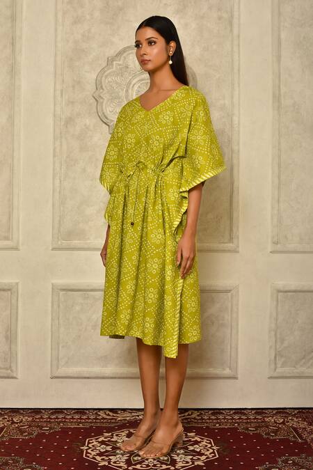 Shop_Aryavir Malhotra_Green Cotton Printed Bandhani V Neck Kaftan_Online_at_Aza_Fashions