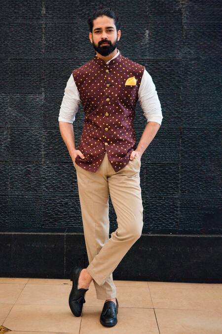 Shop_Seirra Thakur_Brown Silk Geometric Pattern Bundi_at_Aza_Fashions