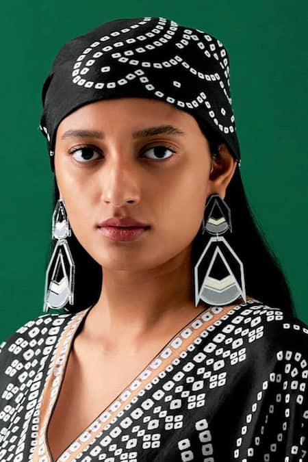 Prachi Gupta_Grey Double Drop Acrylic Earrings _Online_at_Aza_Fashions