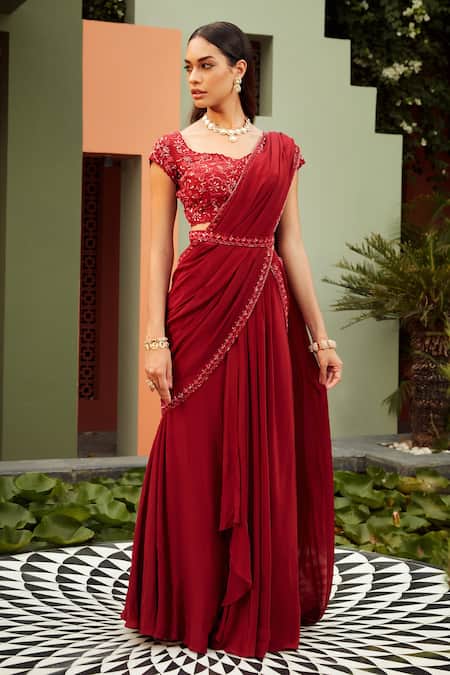 Buy Niamh By Kriti Red Silk Crepe Lining Shantoon Embroidered Pre-draped Saree With Blouse Online at Aza Fashions Buy_Niamh By Kriti_Red Silk Crepe Lining Shantoon Embroidered Pre-draped Saree With Blouse _Online_at_Aza_Fashions