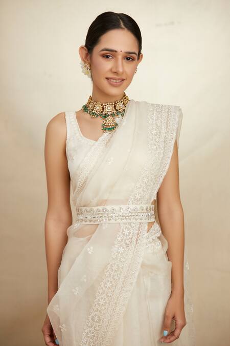 Astha Narang_White Organza Floral Embroidered Saree With Blouse _at_Aza_Fashions