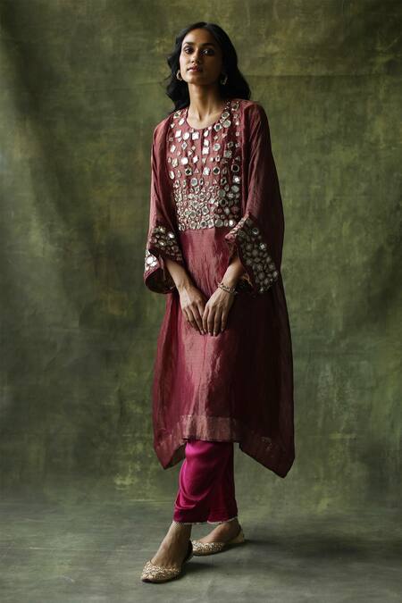 Buy Begum Red Kurta Zari Silk, Pant Modal , Slip Sahiba Kaftan And Set Online at Aza Fashions Buy_Begum_Red Kurta Zari Silk, Pant Modal , Slip Sahiba Kaftan And Set _Online_at_Aza_Fashions