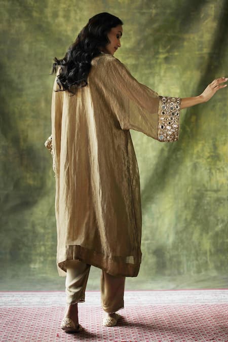 Begum Sahiba Kaftan Kurta & Pant Set 