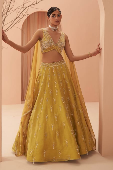 Parul Gandhi Yellow Organza Floral, Pearl, Glass Bead V Neck Embellished Lehenga Set Online at Aza Fashions Parul Gandhi_Yellow Organza Floral, Pearl, Glass Bead V Neck Embellished Lehenga Set _Online_at_Aza_Fashions